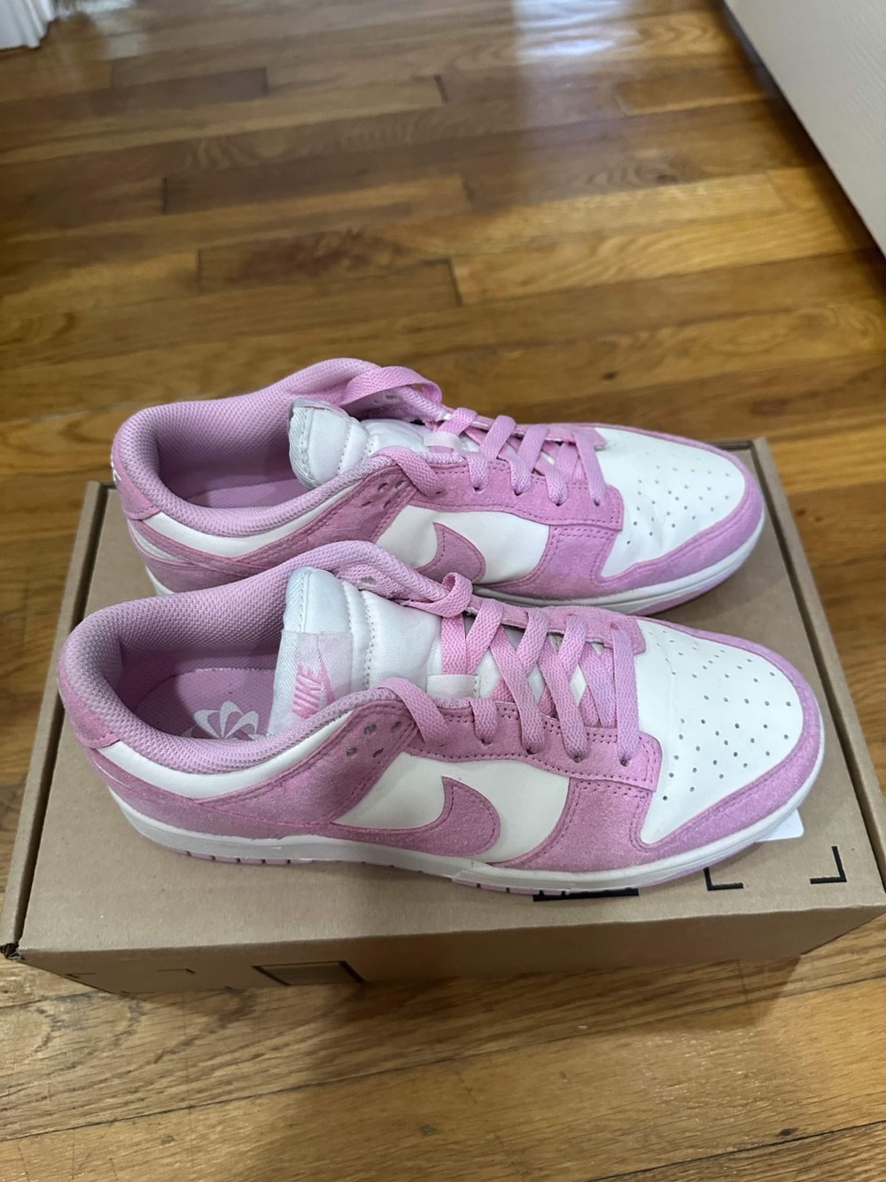 *Used* Nike Dunk Low Women Pink White (HJ7673-101) Size 8W